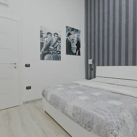 New House 2 Řím
