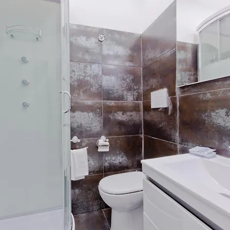 فندق مبيت وإفطار New House 2