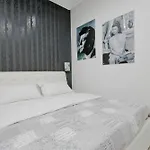 住宿加早餐酒店 新罗马之家2号旅馆 3*