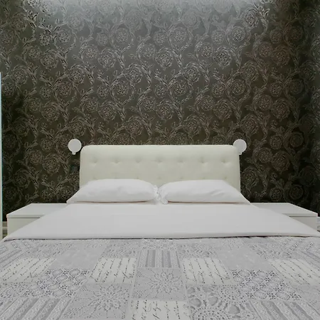 Bed & Breakfast New House 2 *
