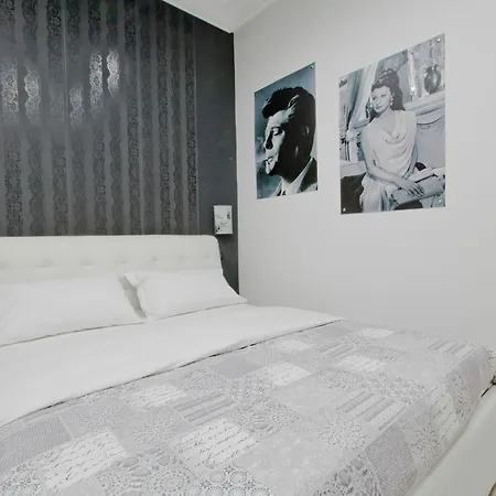 Bed & Breakfast New House 2 *